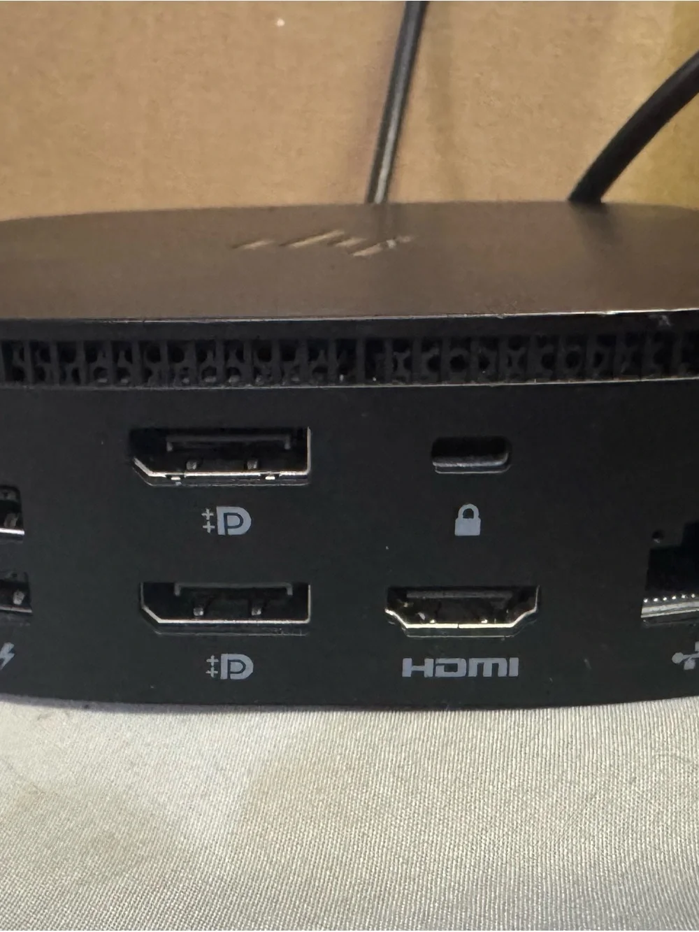 HP USB-C Dock G5 Docking Station missing power cord